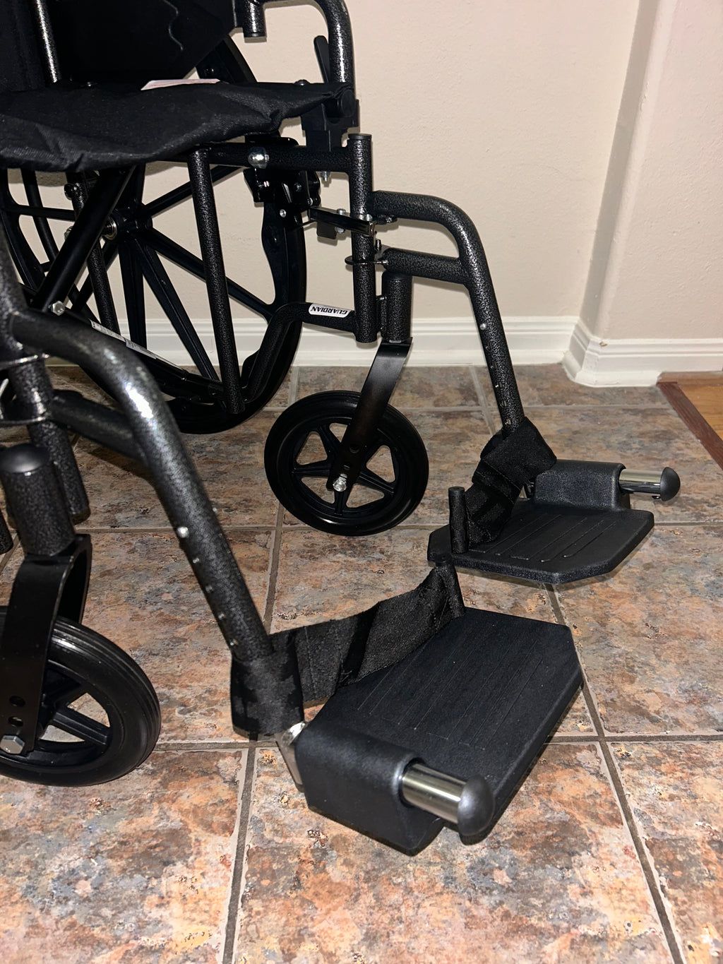 Medline Silla de ruedas plegable de 16 pulgadas