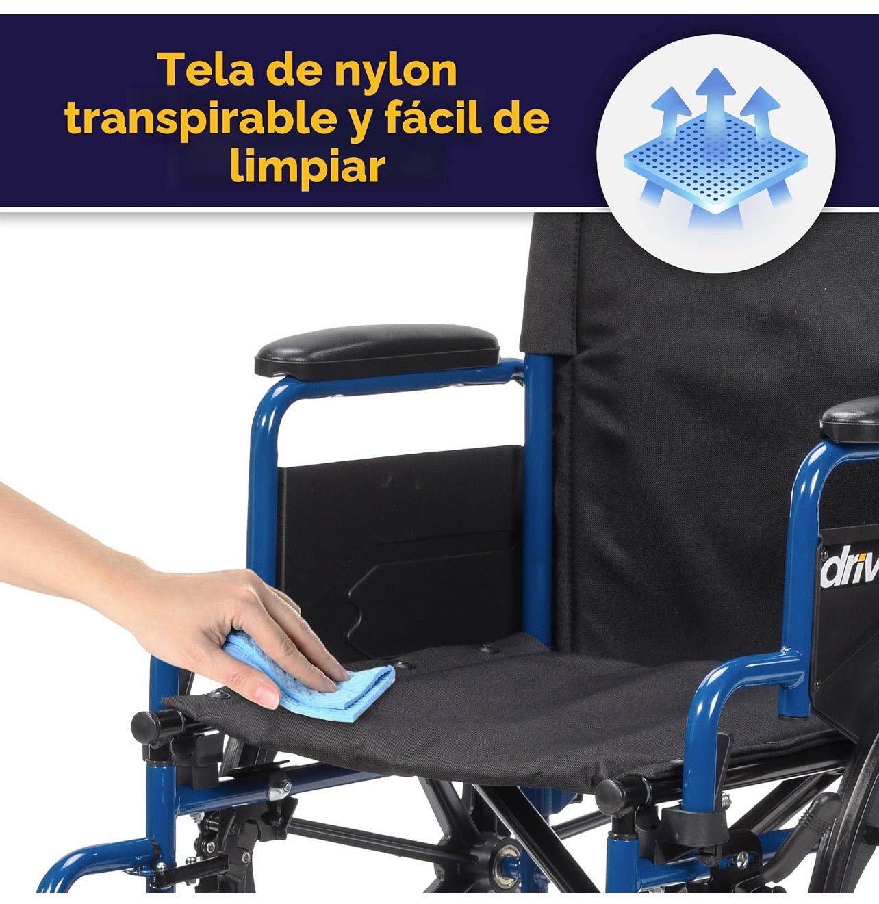 Silla de ruedas azul con brazos desmontables de escritorio de Drive Medical