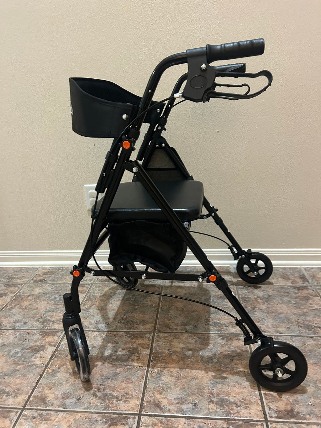 BlessReach Andador plegable ligero con asiento para personas mayores