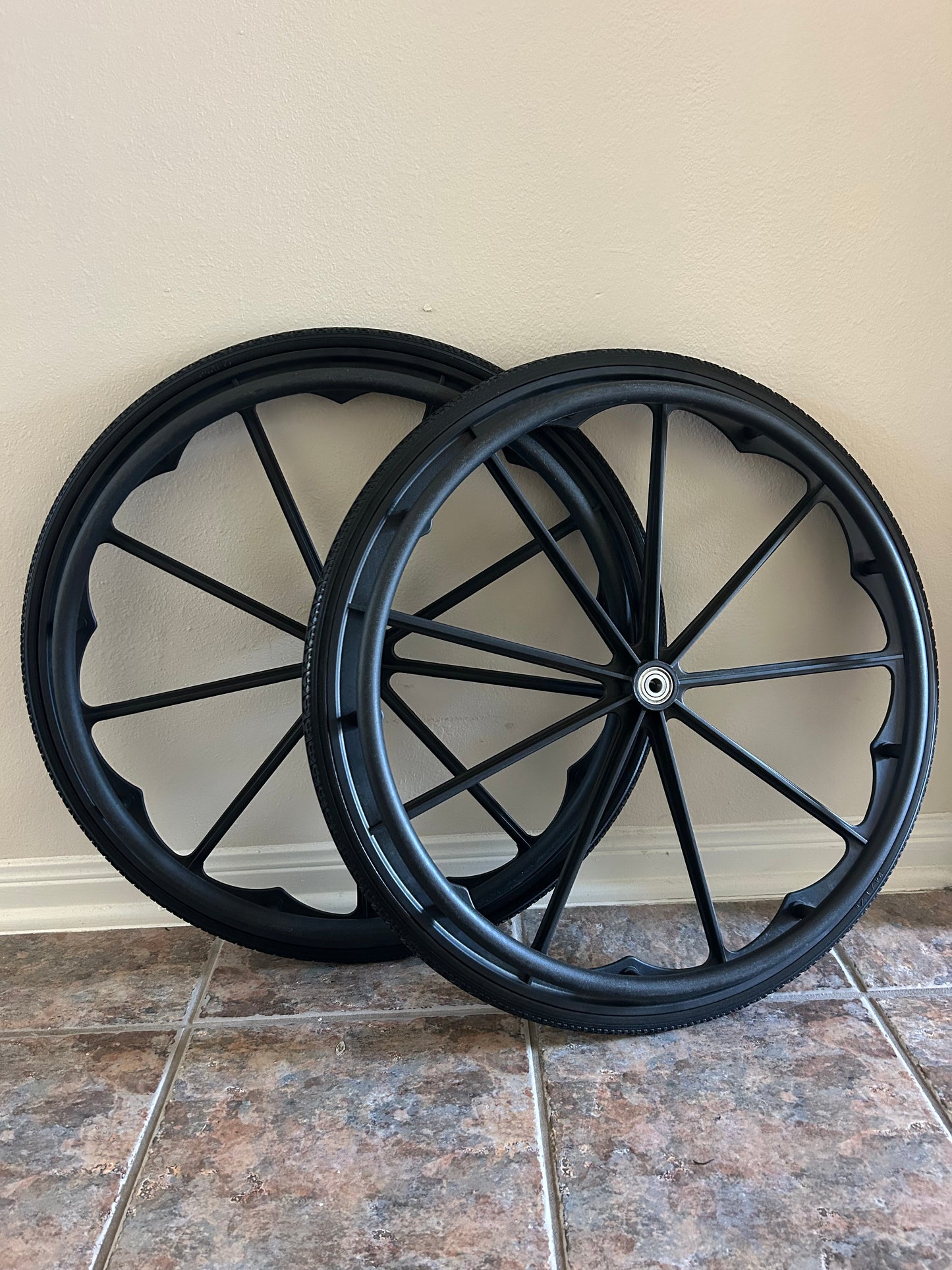 Conjunto de rueda trasera para sillas de ruedas de 16-18-20 pulgadas (1 Par)