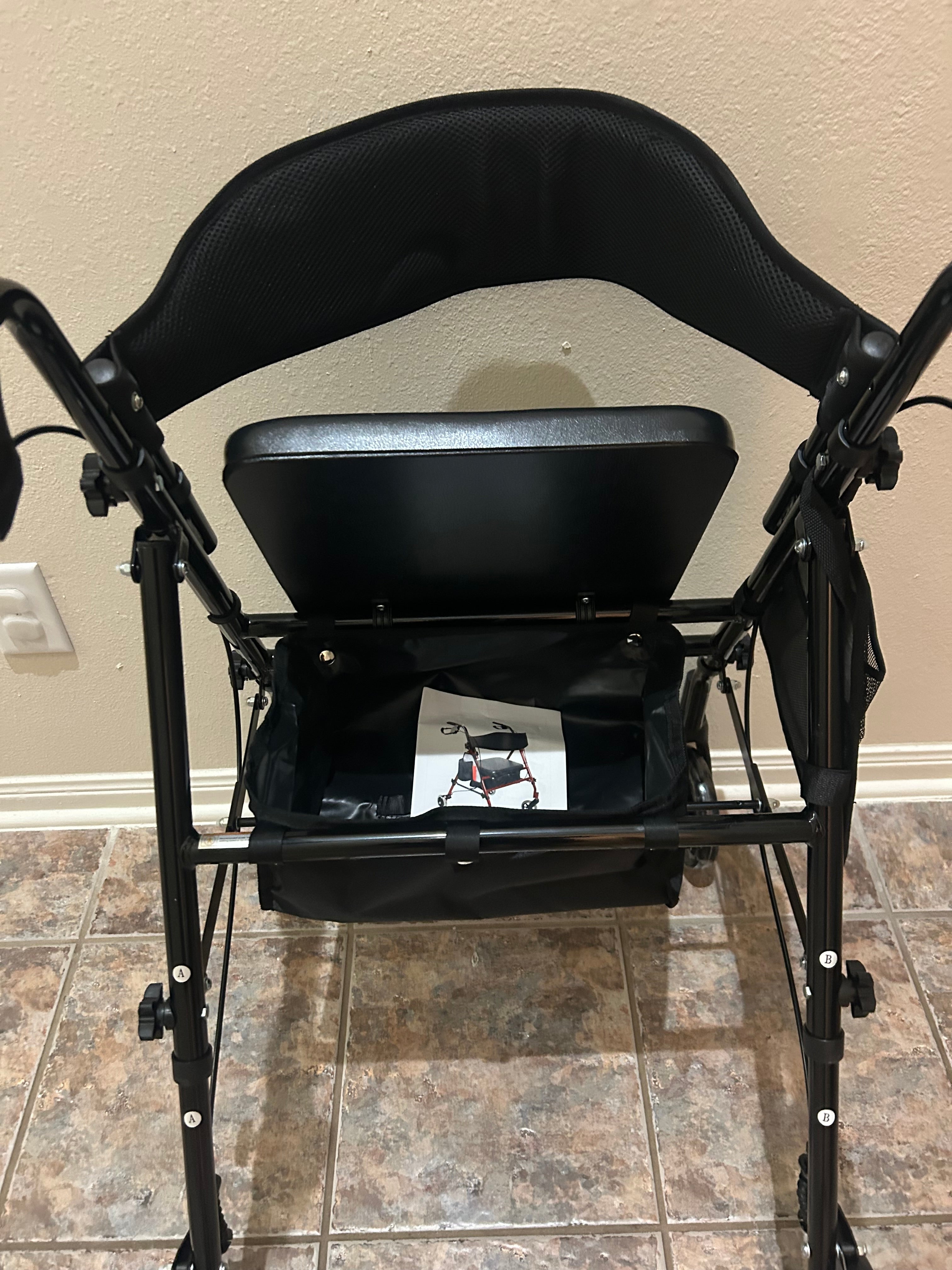 BlessReach Andador plegable ligero con asiento para personas mayores
