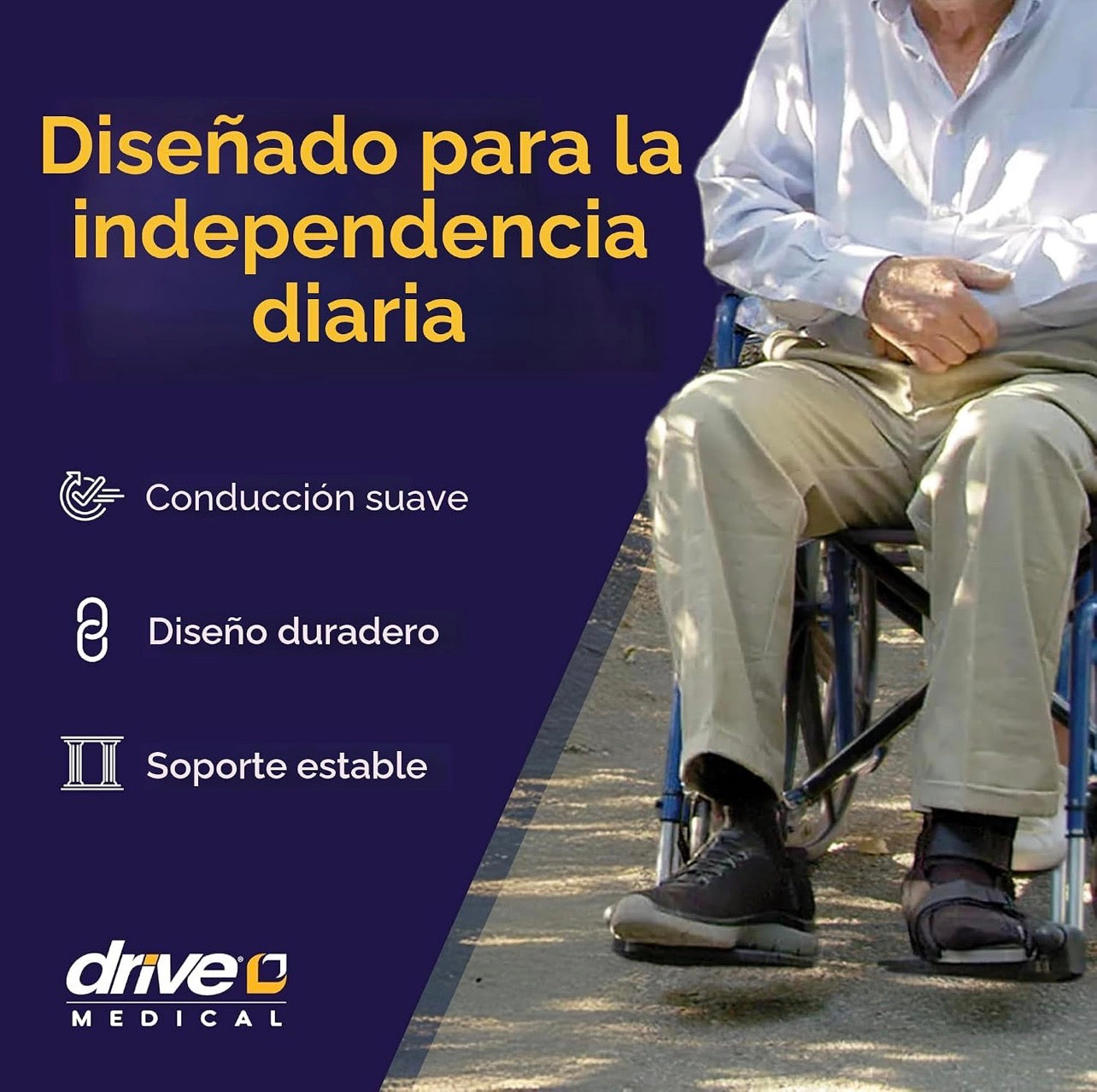 Silla de ruedas azul con brazos desmontables de escritorio de Drive Medical